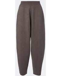 arch4 - Hayden Knitted Cashmere Barrel-Leg Pants - Lyst