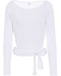 alo yoga shirt