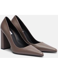Alaïa - Pointy Leather Pumps - Lyst