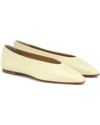 aeyde betty flats