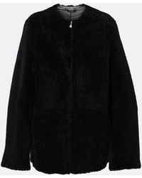 TOTEME - Jacke Aus Shearling - Lyst