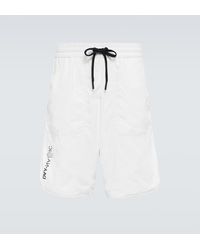 Moncler - Shorts Day-Namic De Nylon - Lyst