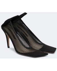 Christen - Edge Stretch Suede-Trimmed Mesh Pumps - Lyst