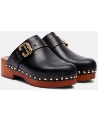 Chloé - Jeannette Embellished Leather Clogs - Lyst