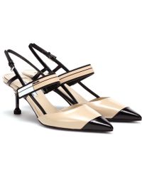 Prada Slingback-Pumps aus Leder - Natur