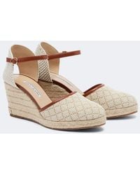 Manolo Blahnik - Espadrahi Raffia-Effect Espadrille Wedges - Lyst