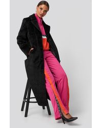NA-KD N Branded Hairy Long Coat - Zwart