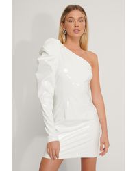 NA-KD Vinyljurk Met Pofschouders - Wit