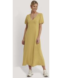 NA-KD Jurk Met Pofmouwen - Geel