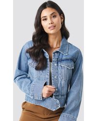 NA-KD Cropped Big Pocket Denim Jacket - Blauw