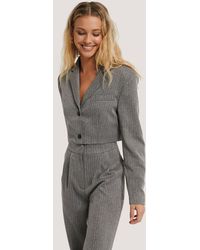 NA-KD Cropped Blazer - Grijs