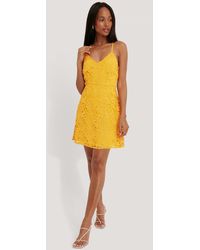 NA-KD Boho Häkelkleid - Gelb