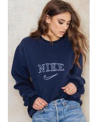 nike dark blue sweater