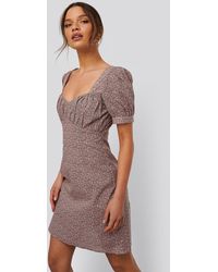 NA-KD Trend Minikleid Mit Puffärmeln - Pink
