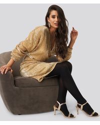 NA-KD Party Balloon Sleeve V-Neck Sequins Dress - Mettallic