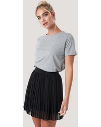 NA-KD Black Mini Pleated Skirt