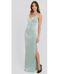 Trendyol Sparkly Split Maxi Dress - Groen