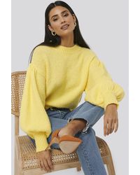 NA-KD Dropped Sleeve Knitted Sweater - Geel