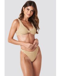 NA-KD Smocked Striped High Cut Bikini Panty - Naturel