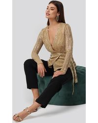 NA-KD Sequin Overlap Blouse Gold - Metallic