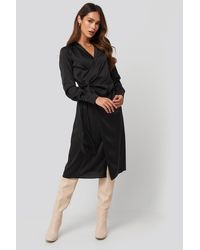 NA-KD Side Tie Satin Midi Dress - Zwart