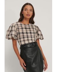 NA-KD Trend Karierte Bluse Mit Puffärmeln - Braun
