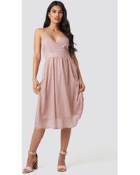 NA-KD Thin Strap Dotted Chiffon Dress - Roze