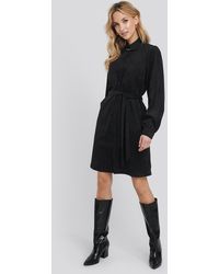 NA-KD Trend Corduroy Tied Waist Shirt Dress - Schwarz