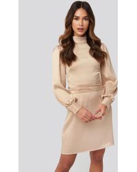 NA-KD Trend High Neck Satin Dress - Natur