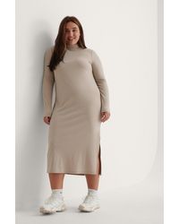 NA-KD Gerecycled Basic Ribjurk Met Hoge Kraag En Lange Mouwen - Naturel