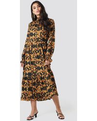 NA-KD Trend Smock Neck Printed Ankle Dress - Mehrfarbig