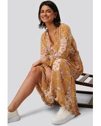 NA-KD Boho V-Neck Flower Print Chiffon Dress - Mehrfarbig