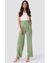 Damen Bekleidung Hosen und Chinos Lange Hosen Trendyol Synthetik Wos Binding Detailed Trousers in Grün 