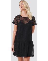NA-KD Party Ruffle Hem Lace Mini Dress - Schwarz