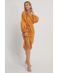 NA-KD Trend Midikleid Mit Ballondrapierung - Orange