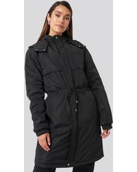 NA-KD Drawstring Parka - Zwart