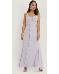 NA-KD Jurk Met Smalle Bandjes En Ruches - Paars