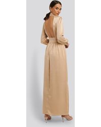 NA-KD Party High Neck Open Back Maxi Dress - Natur