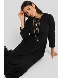 NA-KD Ruffle Hem Round Neck Midi Dress - Schwarz