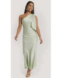 NA-KD Party Einseitig Schulterfreies Maxikleid Aus Satin - Grün