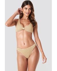 NA-KD Smocked Striped Bikini Panty - Neutre