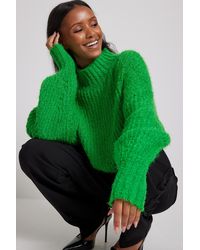NA-KD Fluffy Knitted Turtleneck Sweater - Green