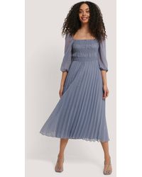 NA-KD Party Strukturiertes Midikleid - Blau