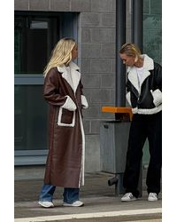 NA-KD Lisa & Lena for Fliegerjacke in Schwarz Damen Bekleidung Jacken Freizeitjacken 