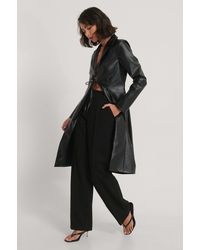 NA-KD Trend Pu-Mantel - Schwarz