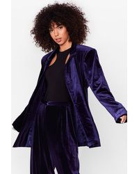 Nasty Gal Petite - Blazer Ample En Velours Avec Épaulettes Je Le Ve-Lours Et Je L'Aurai - Bleu