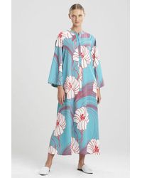 natori zip front caftan robe