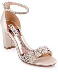 badgley mischka carrie crystal pilgrim satin pumps