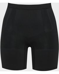 Spanx - Sculpt Oncore Mid-Thigh Shorts - Lyst
