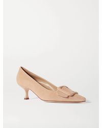 Manolo Blahnik - Escarpins En Daim À Boucles Maysale 50 - Lyst